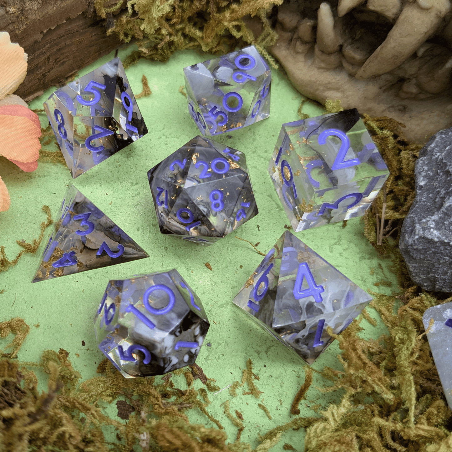 Foil Raven Sharp Dice Set