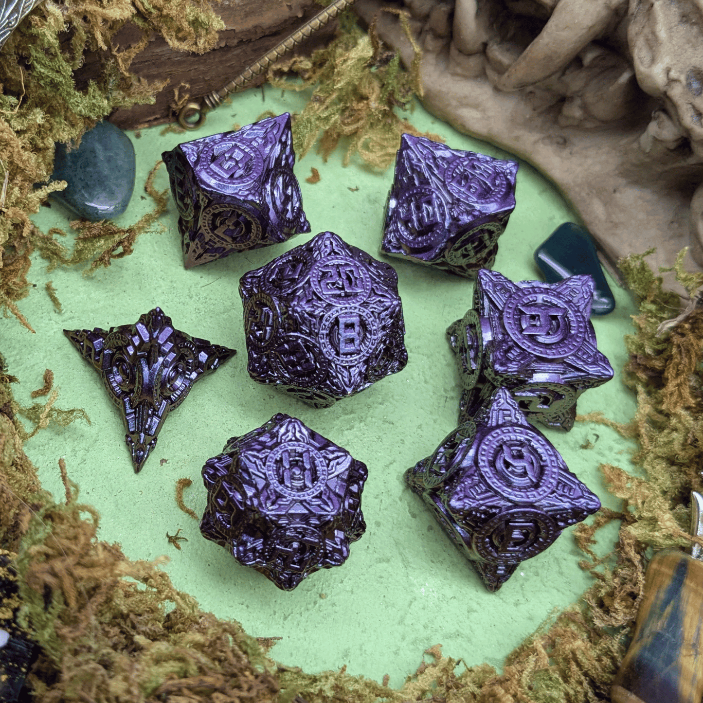 Engine Petrol Metal Core Dice Set