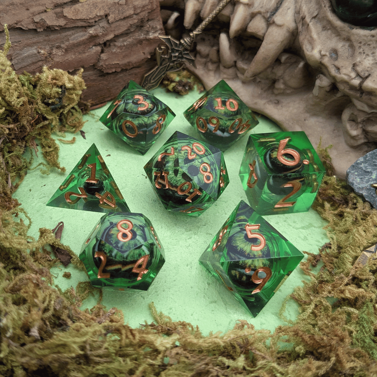 Hydra Eye Green Liquid Core Dice Set