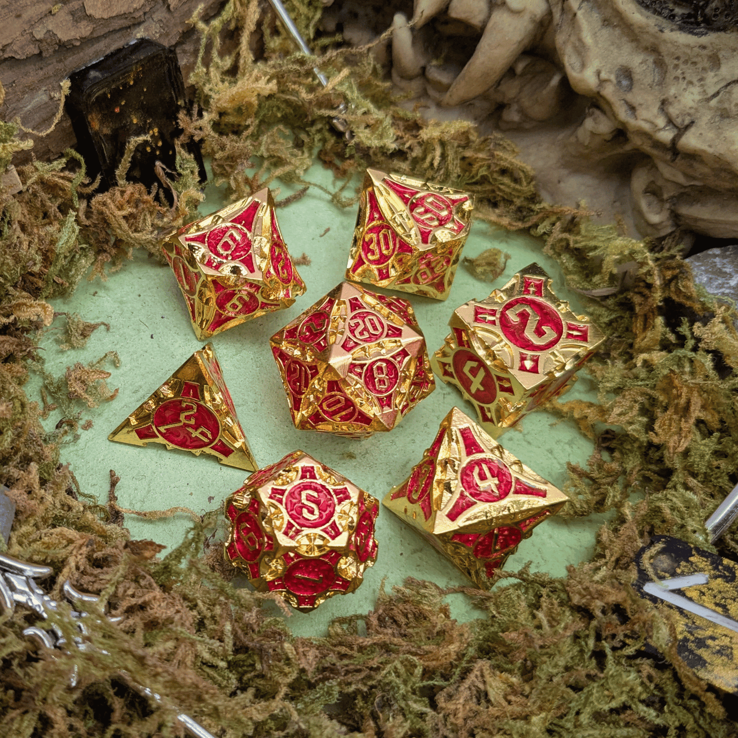 Point Gold and Red Metal Core Dice Set