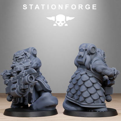 10 x Corrupted Guard Dwarves Designed by Station Forge
