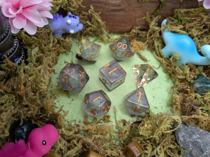 Brontosaurus Inclusion Dice Set