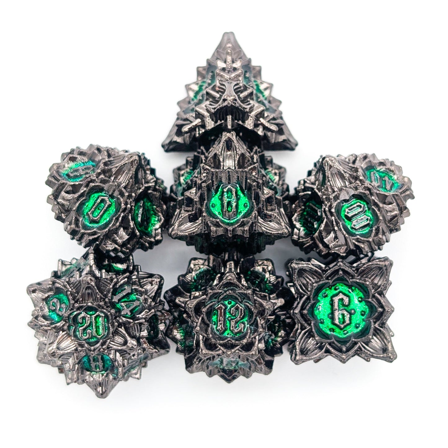 Flower Black and Green Metal Core Dice Set