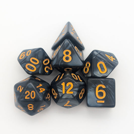 Pearl Black Dice Set