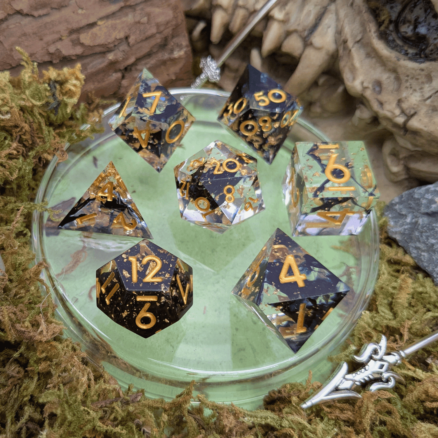 Foil Obsidian Sharp Dice Set