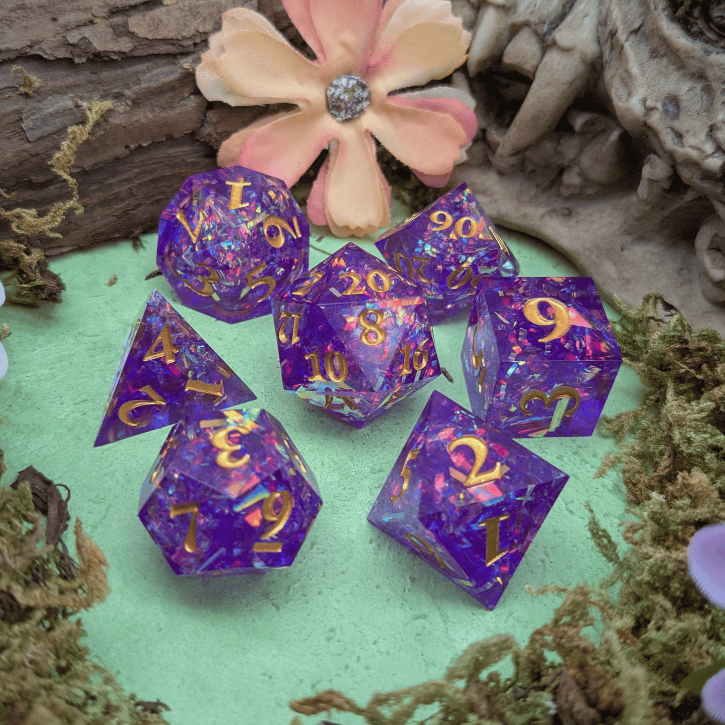 Shine Purple Sharp Dice Set
