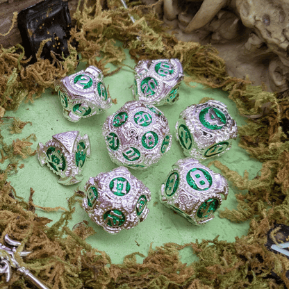 Gears Silver and Green Metal Core Dice Set