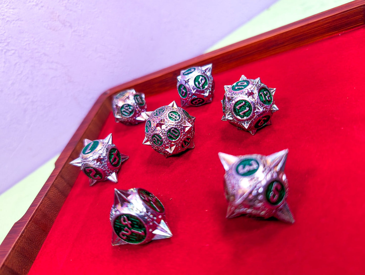 Shards of Eclipse | Metal Caltrops Dice Set