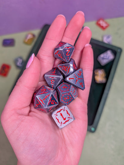 Emberforged Cleaver | Silver & Red Metal Arcana Dice Set
