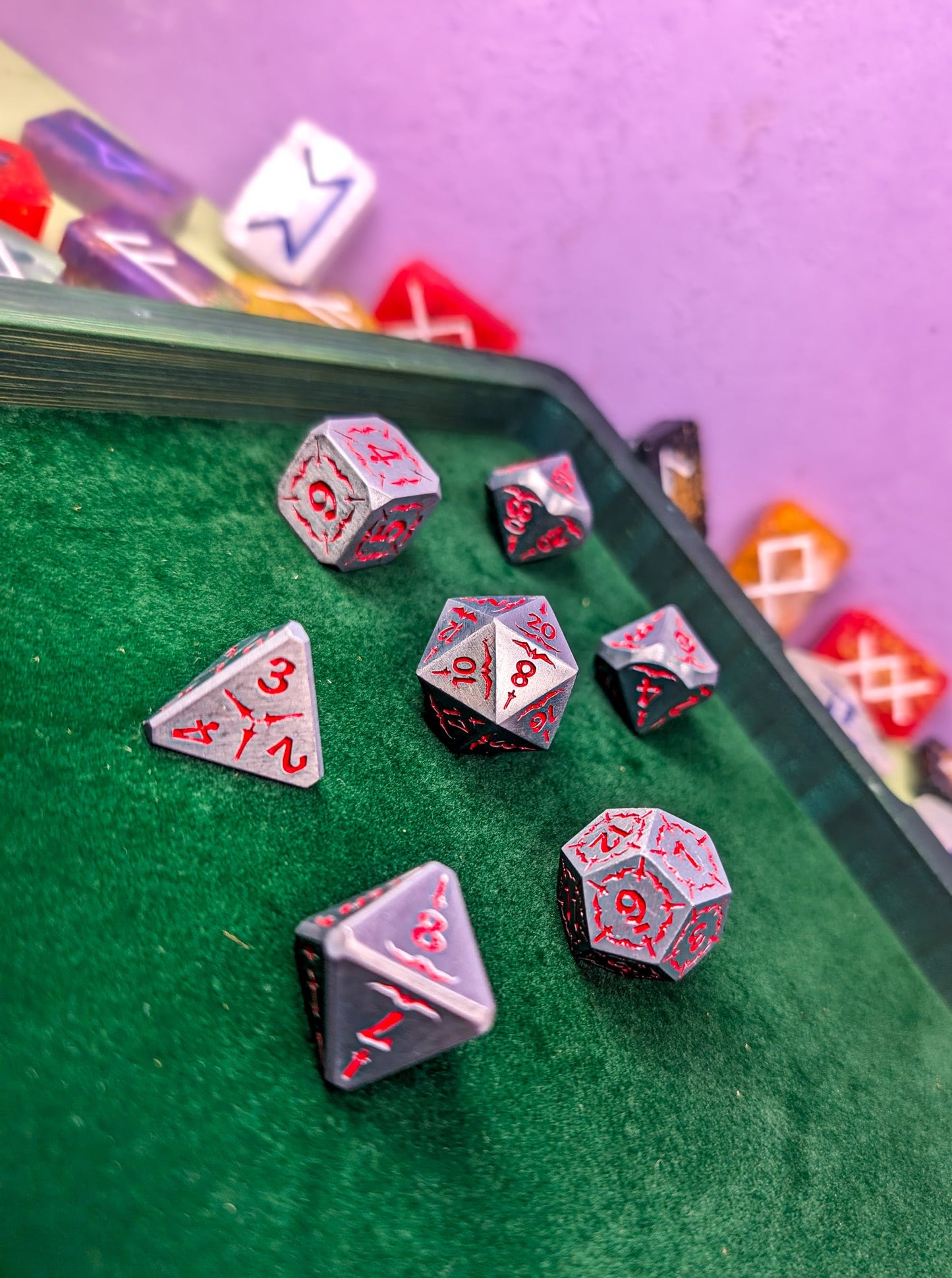 Emberforged Cleaver | Silver & Red Metal Arcana Dice Set
