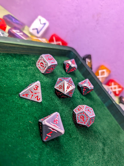 Emberforged Cleaver | Silver & Red Metal Arcana Dice Set