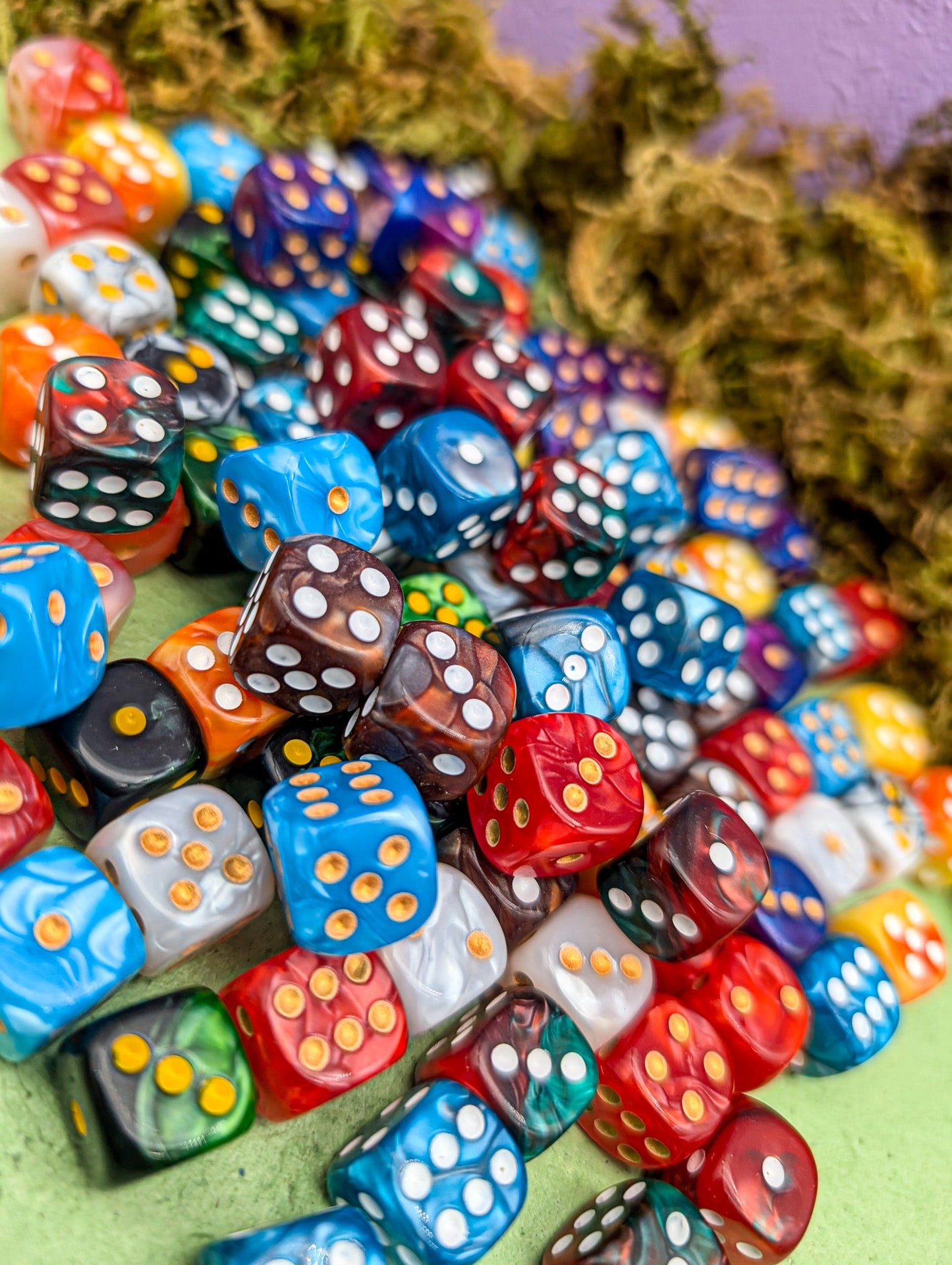Mystery Wargaming D6 dice, Dice for 40k and Pathfinder
