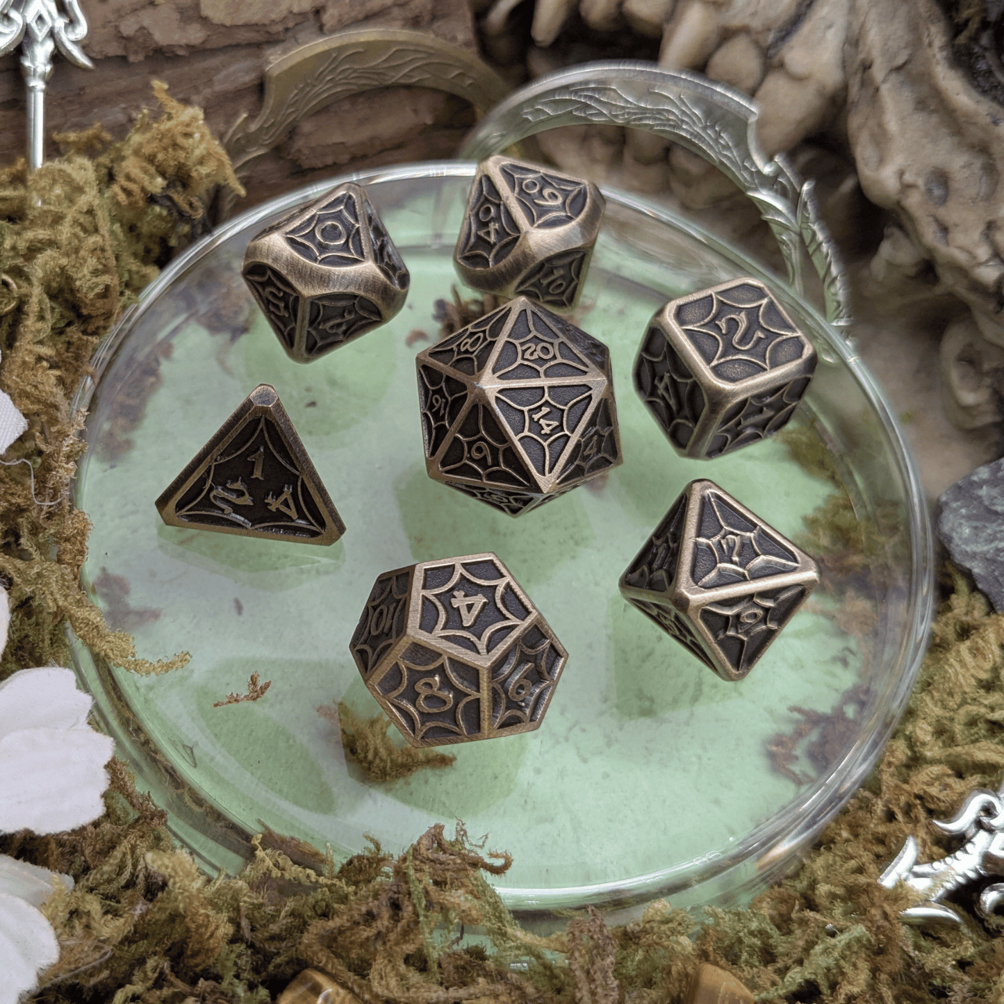 Web Gold Metal Core Dice Set