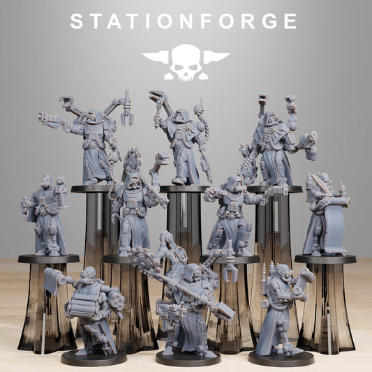 Station Forge Scavenger Vicars Proxy minitures Tabletop RPG Wargaming