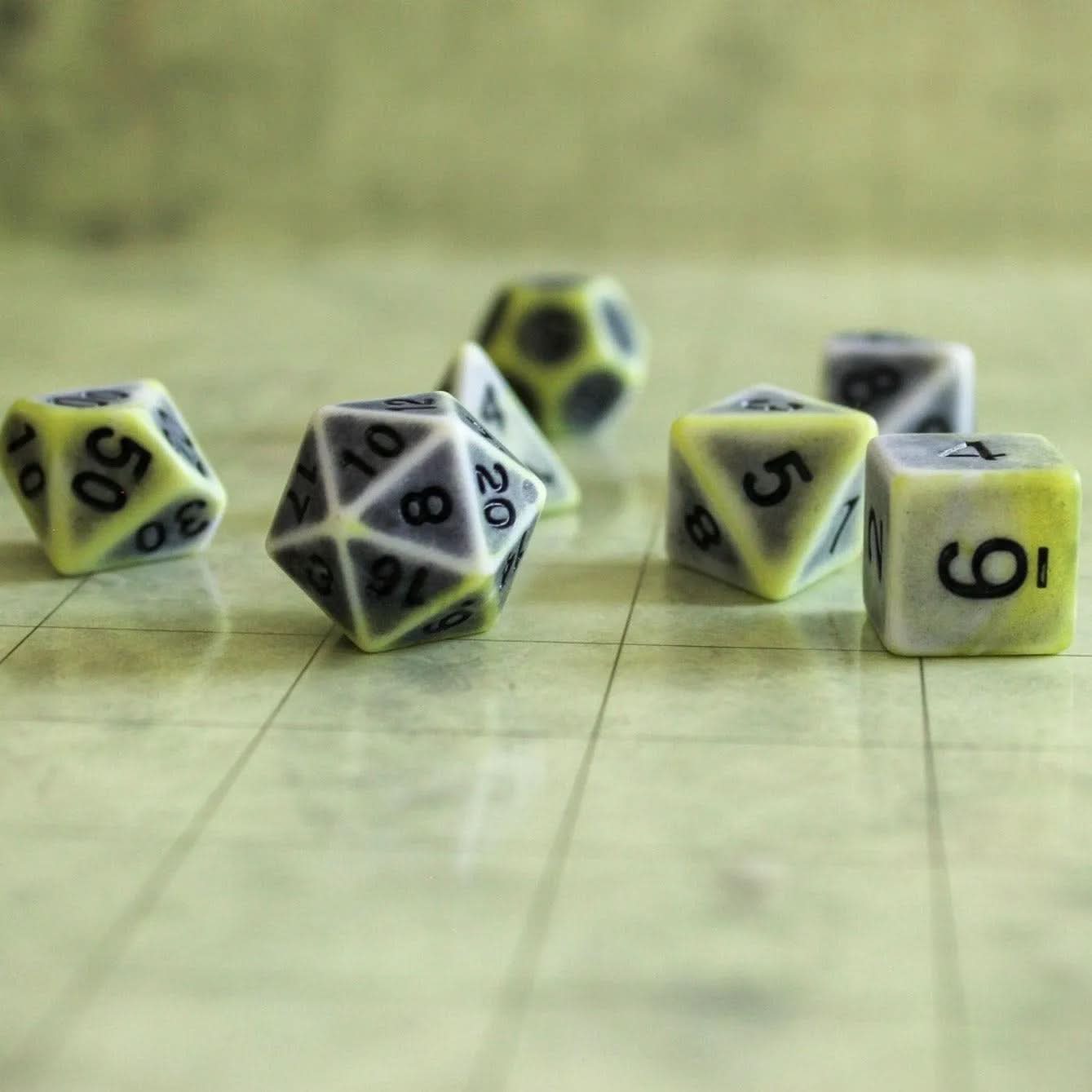 Archaic Dark Yellow Green Dice Set