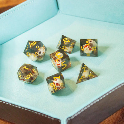 Skull Black Resin Sharp Edge Dice