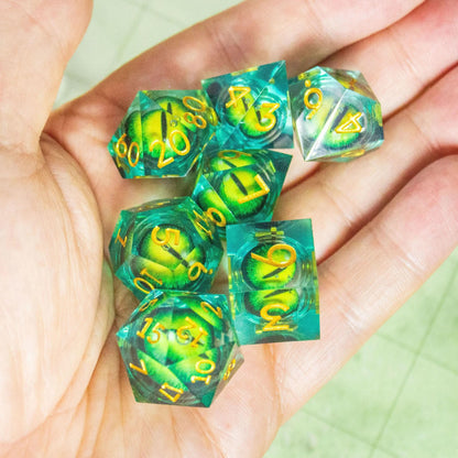 Liquid Core Green Snake Eye Dice
