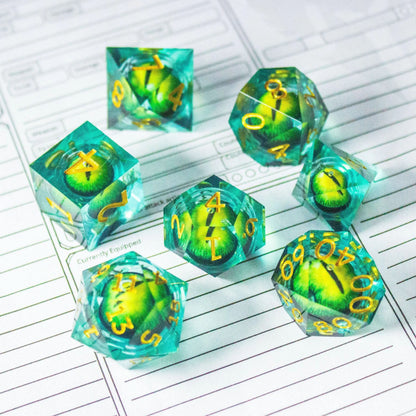Liquid Core Green Snake Eye Dice