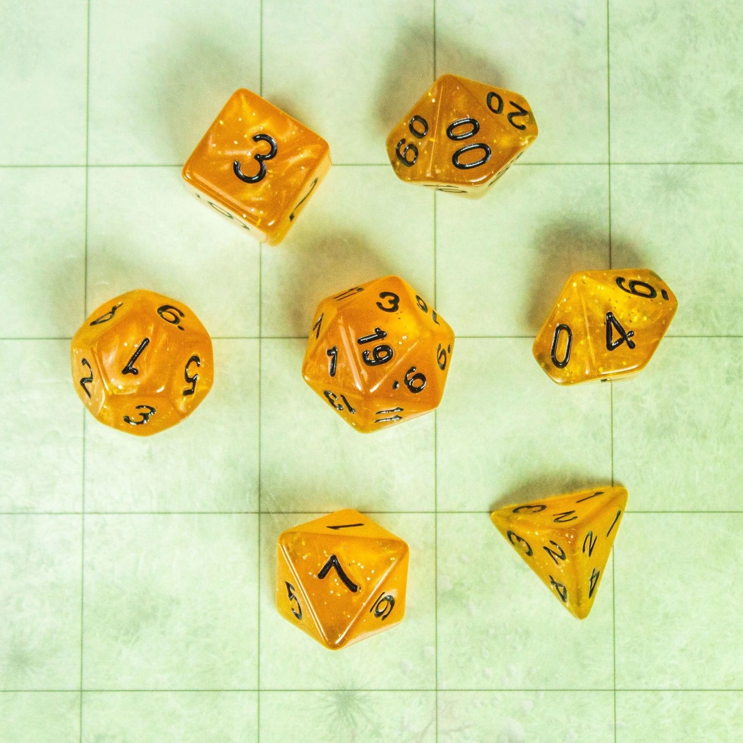 Honey Glitter Dice Set
