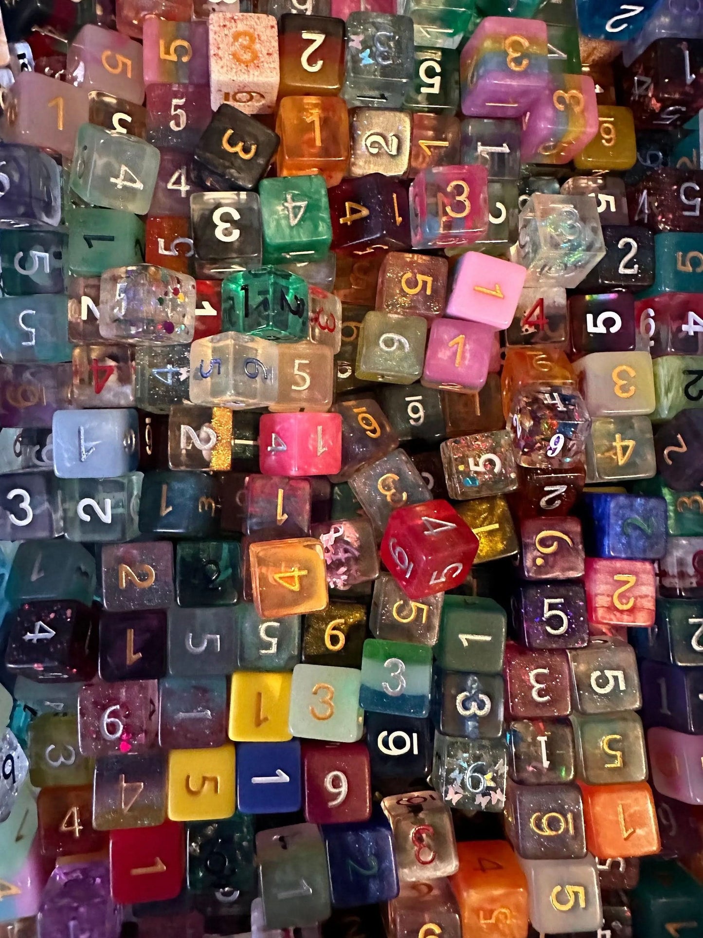 Mystery Bulk Random Dice Scoop