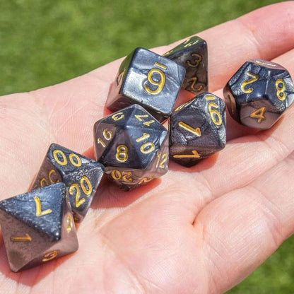 Pearl Black Dice Set