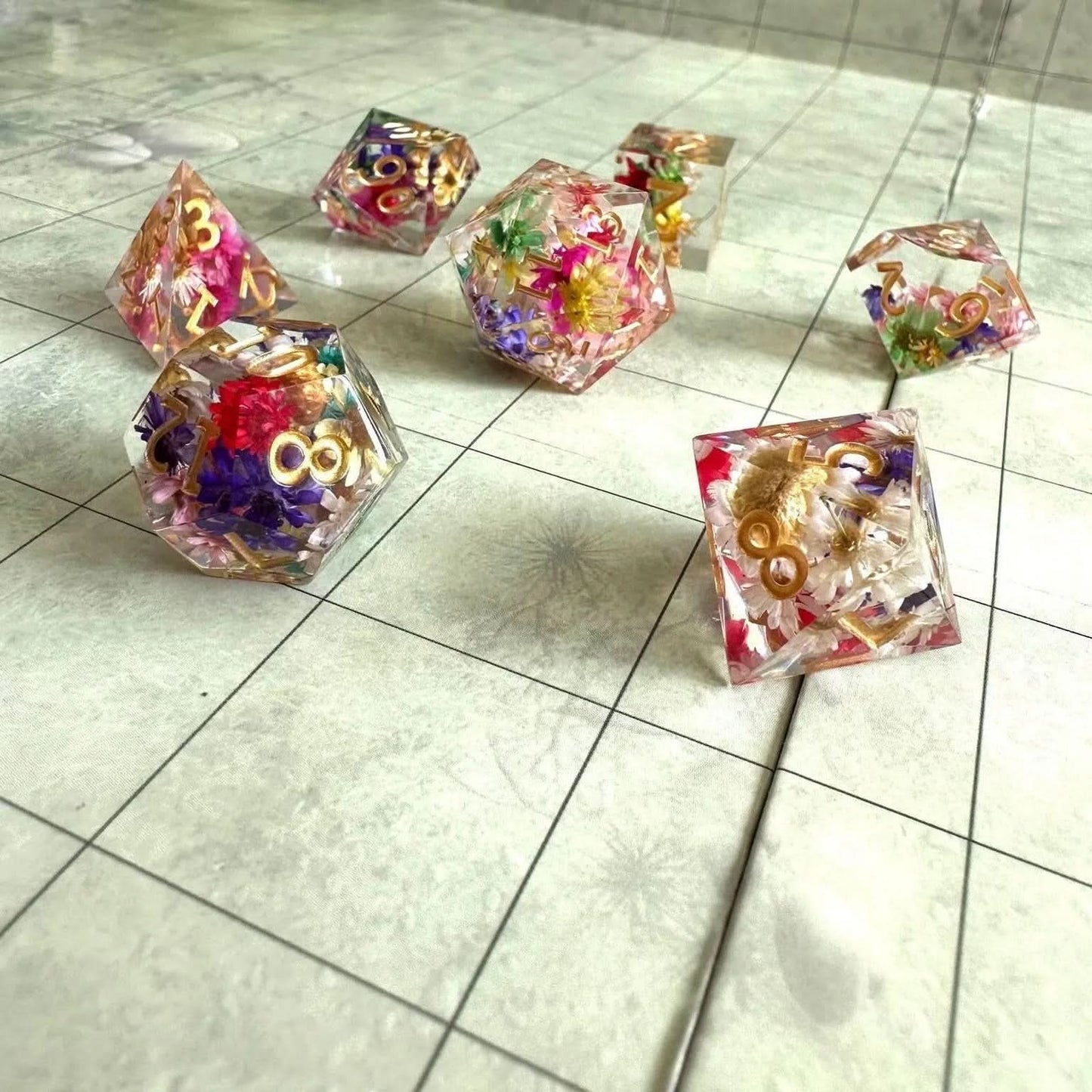 Flower Sharps Dice
