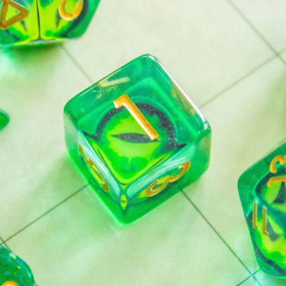 Green Snake Eyes Dice Set