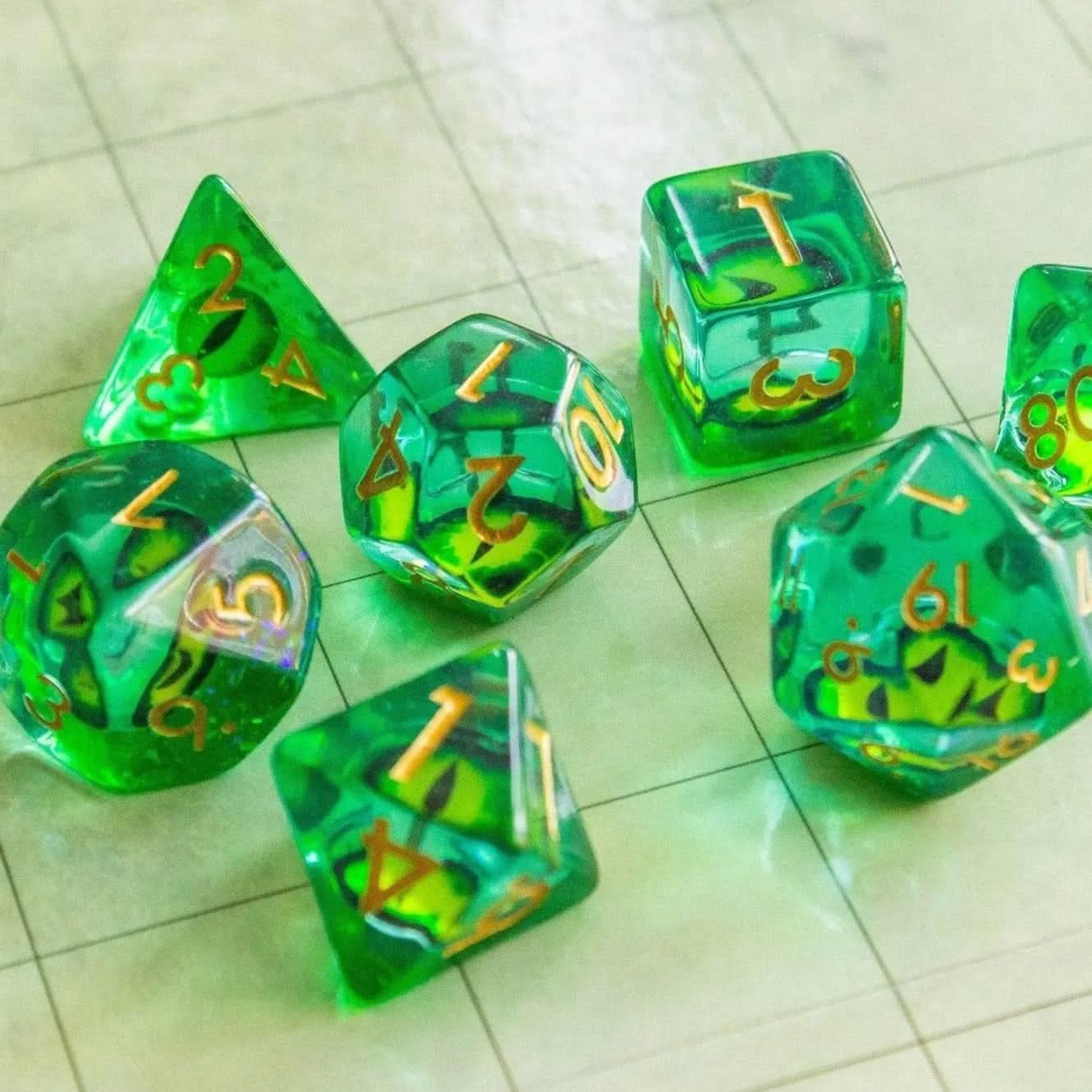 Green Snake Eyes Dice Set