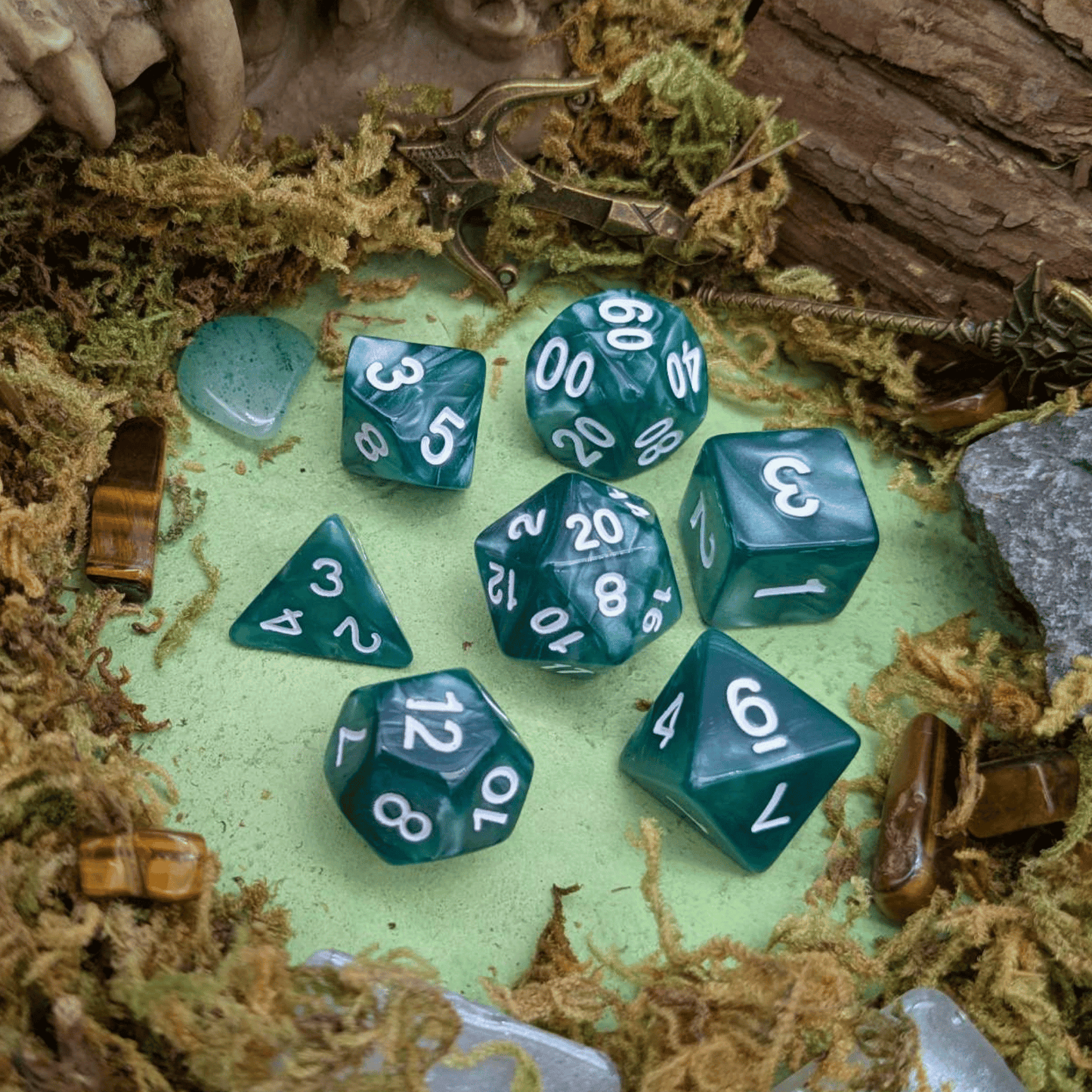 Pearl Hunter Green Dice
