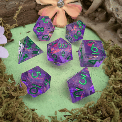 Bright Purple Sharp Dice Set