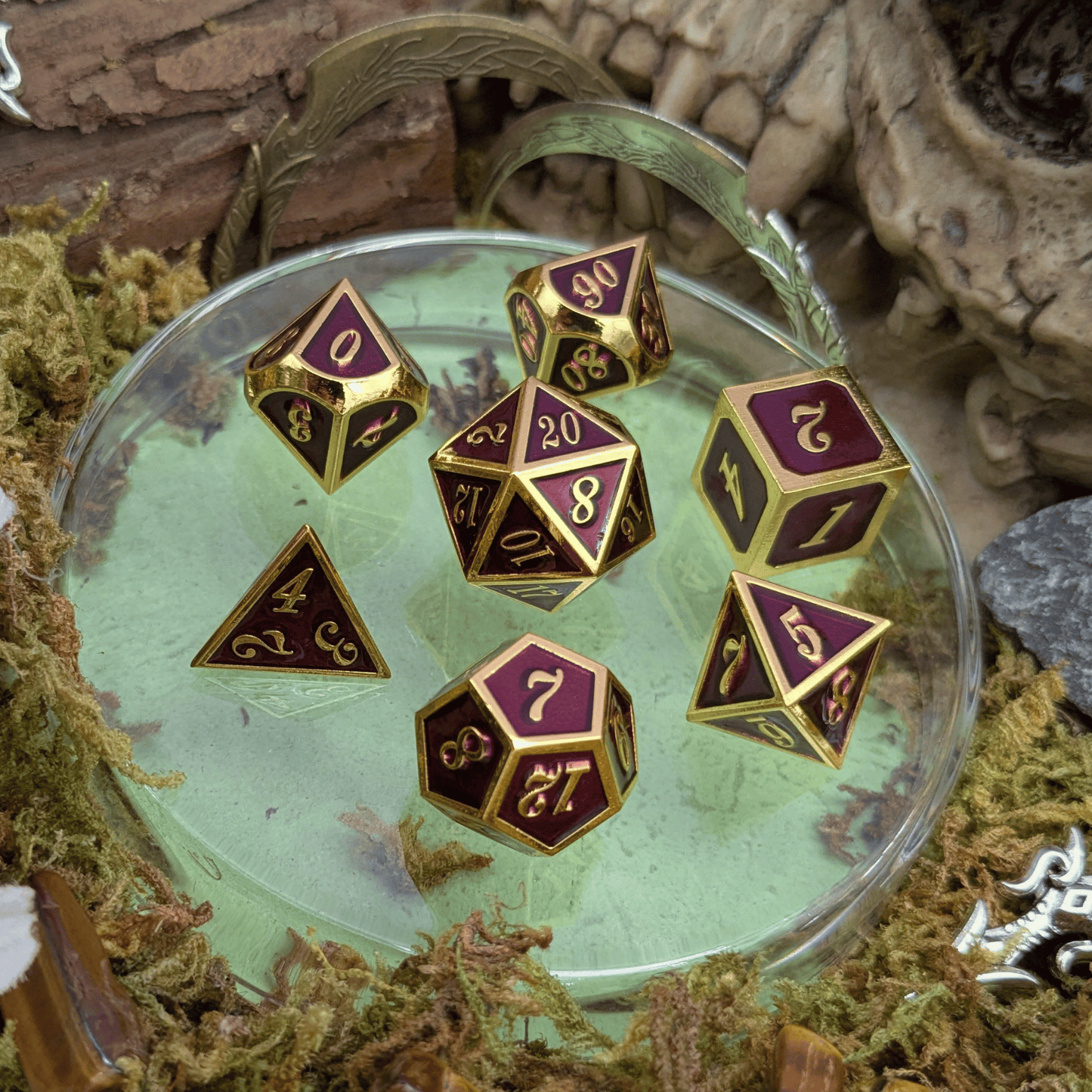 Simple Dark Red and Gold Metal Core Dice Set