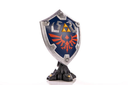 Zelda Breath of the Wild Statue Hylian Shield Standard Edition 29cm
