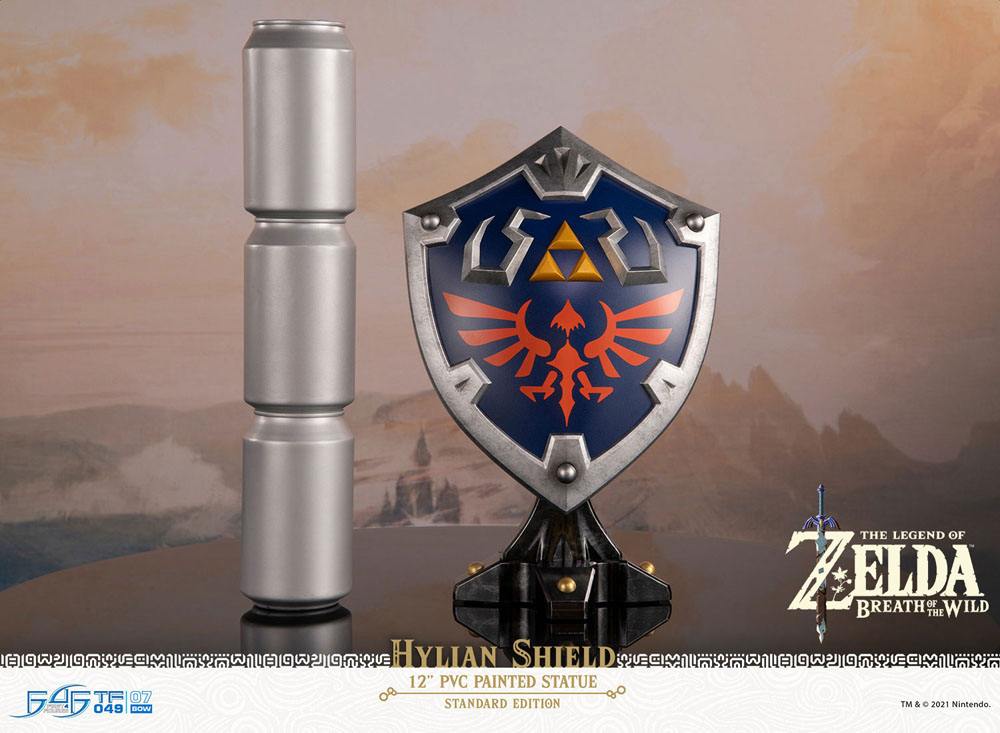 Zelda Breath of the Wild Statue Hylian Shield Standard Edition 29cm