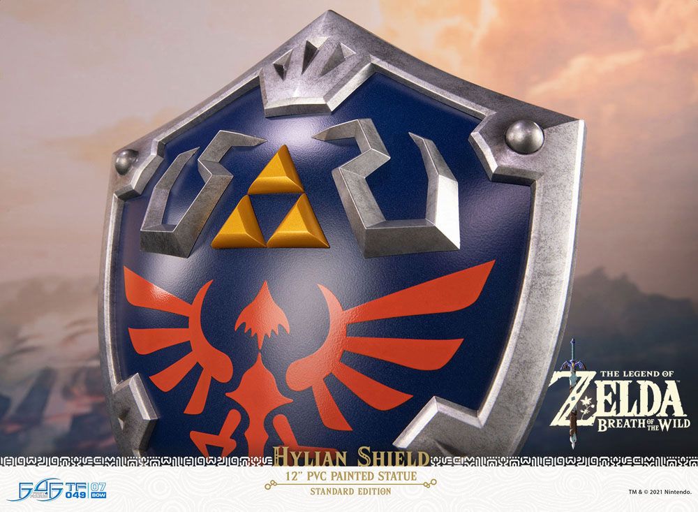 Zelda Breath of the Wild Statue Hylian Shield Standard Edition 29cm