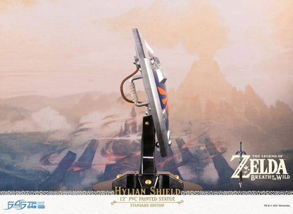 Zelda Breath of the Wild Statue Hylian Shield Standard Edition 29cm
