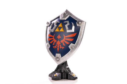 Zelda Breath of the Wild Statue Hylian Shield Standard Edition 29cm